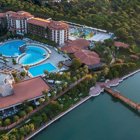Selectum Family Resort 5*