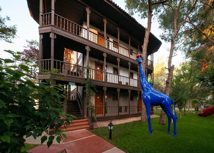 Selectum Family Курортный комплекс 5*