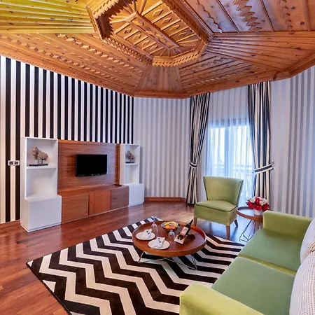 Selectum Family 5* באלאק