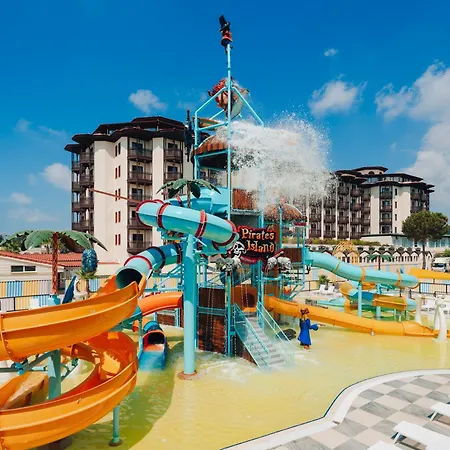 אתר נופש Selectum Family 5*