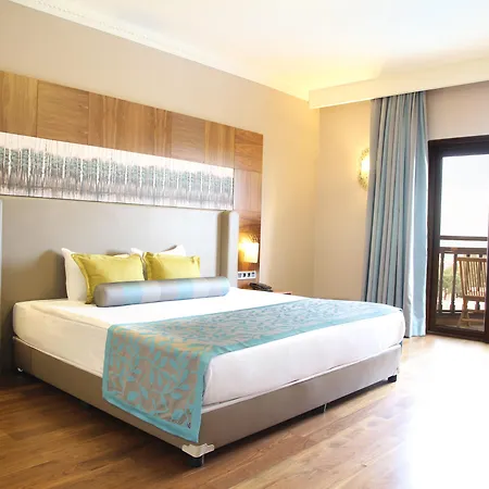 منتجع Selectum Family 5*