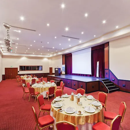 Selectum Family منتجع 5*